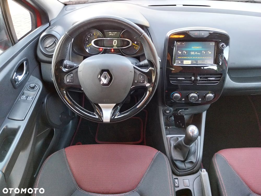 Renault Clio 1.2 16V 75 LIMITED - 17