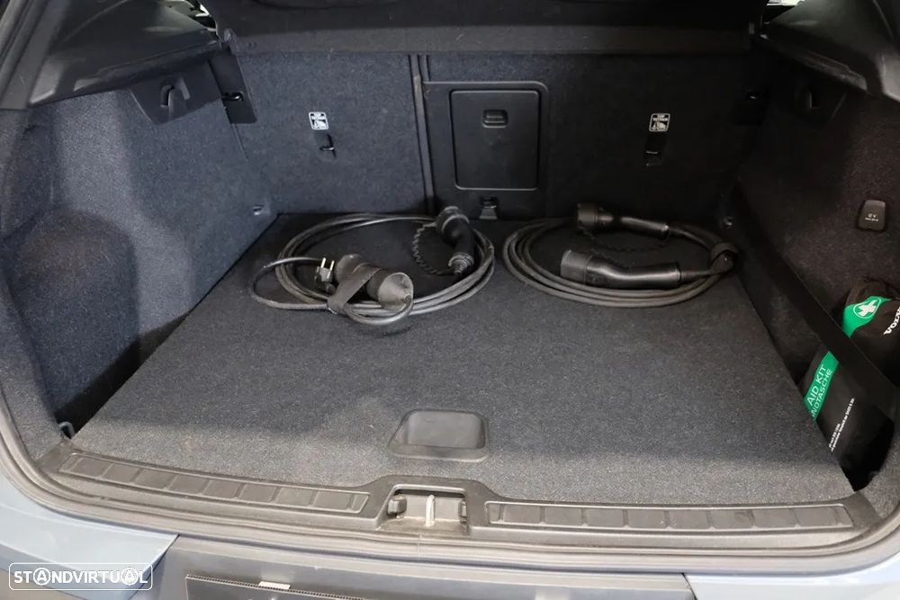 Volvo XC 40 1.5 T5 PHEV Momentum Plus - 21
