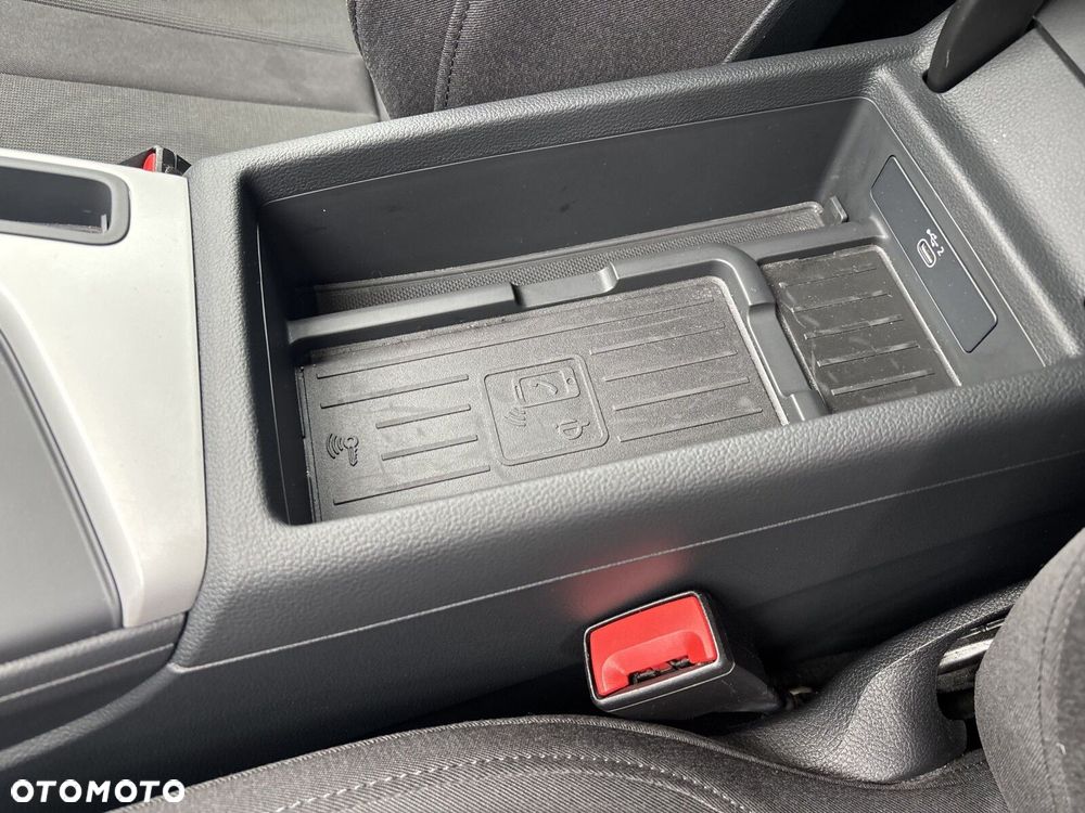 Audi A4 Avant - 19