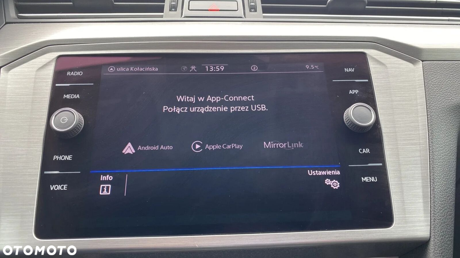 Volkswagen Passat - 29