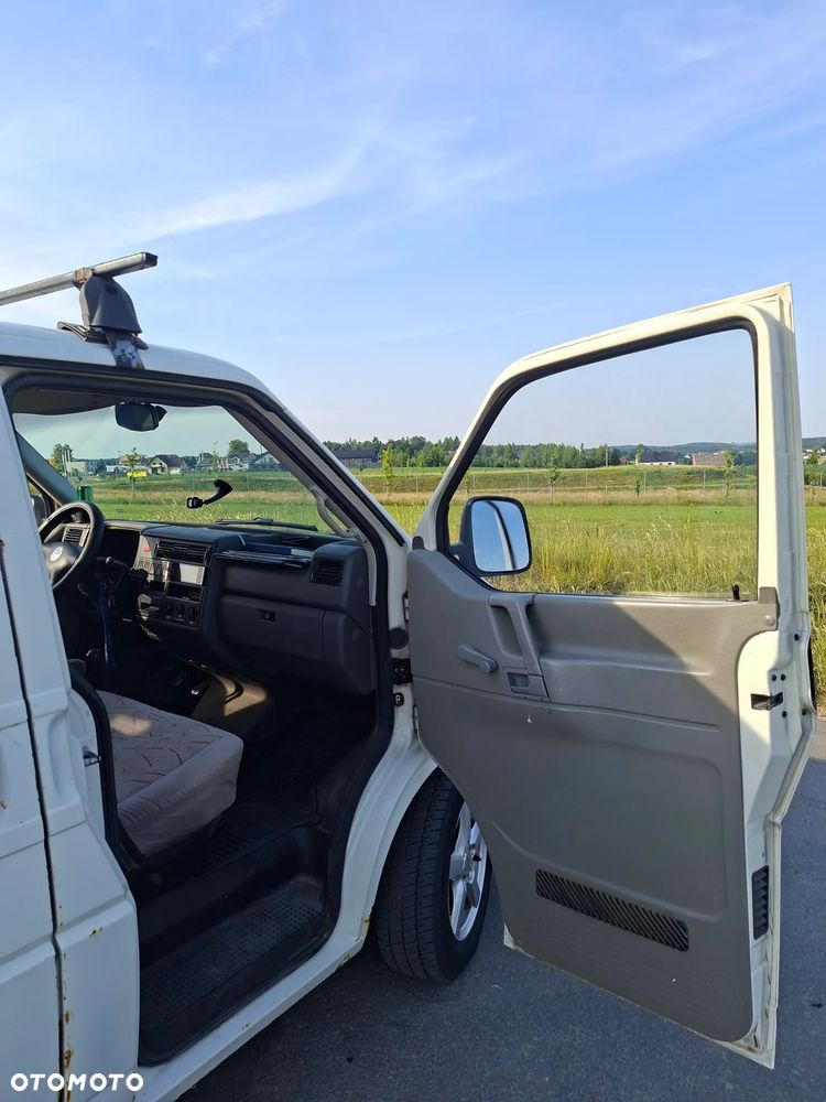 Volkswagen Transporter L - 4
