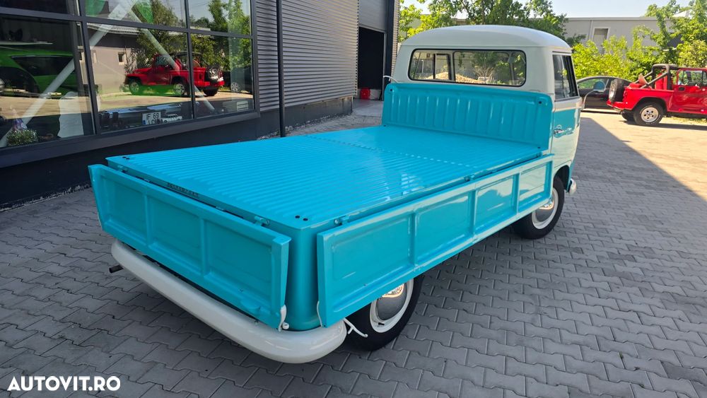 Volkswagen Transporter - 9