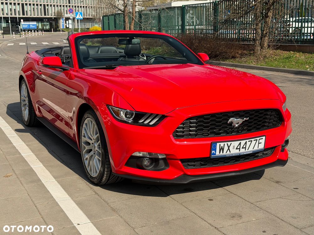 Ford Mustang - 7