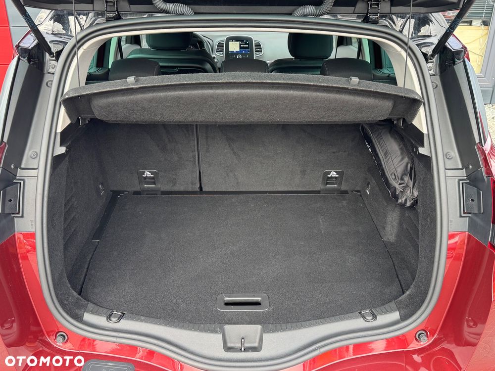 Renault Scenic - 8
