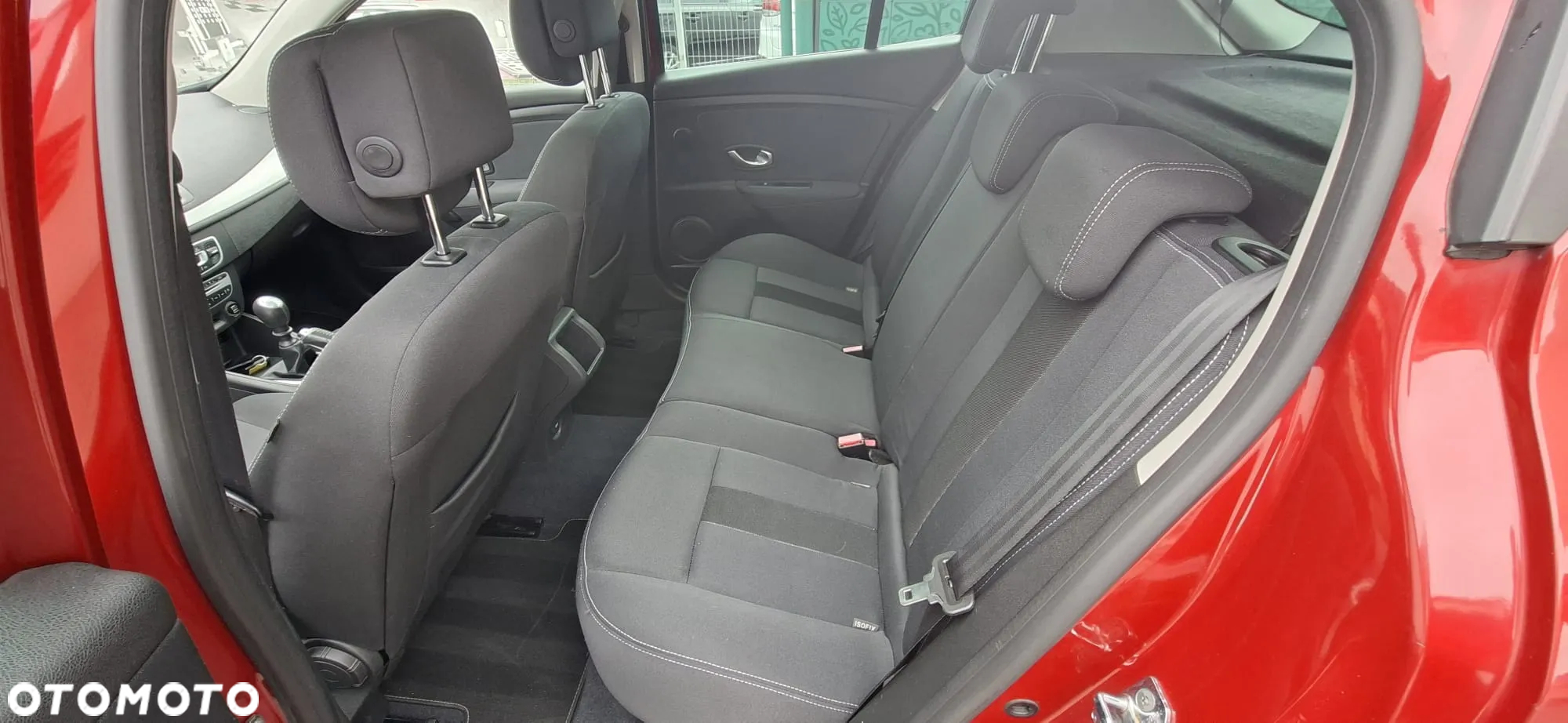 Renault Megane TCe 180 GT - 21