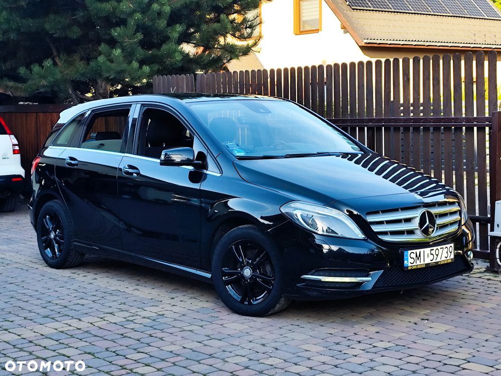 Mercedes-Benz Klasa B 180 Urban - 30