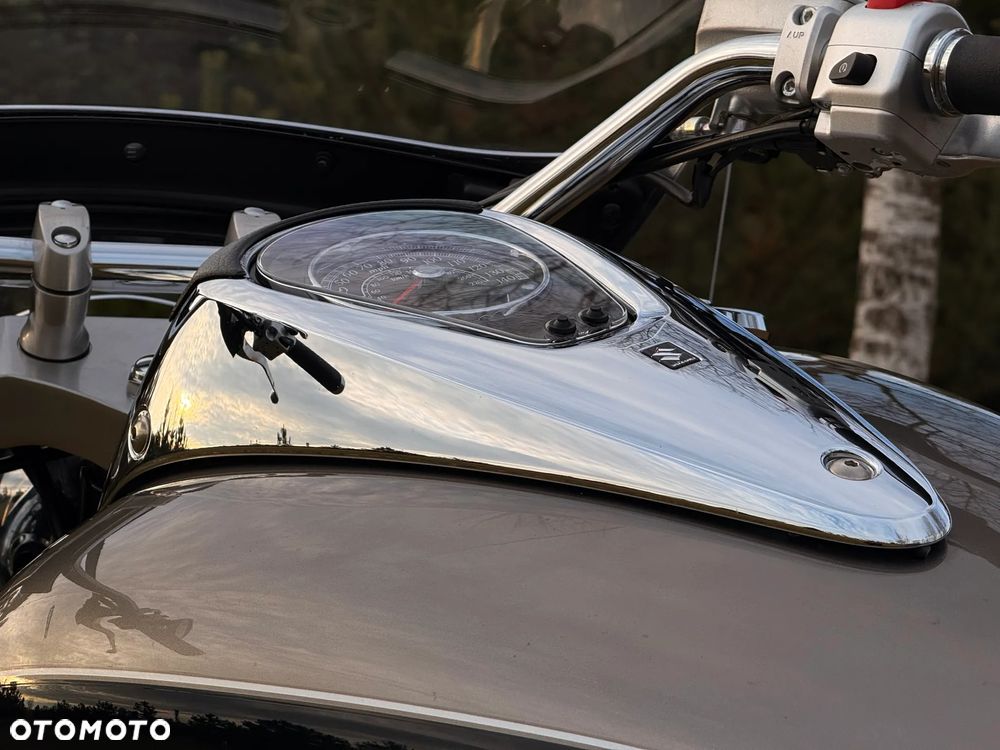 Suzuki VL 1500 Intruder LC - Boulevard C90 - 37