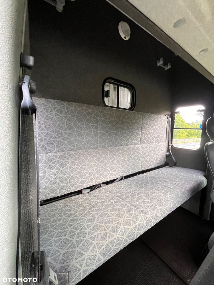 Renault Master - 11