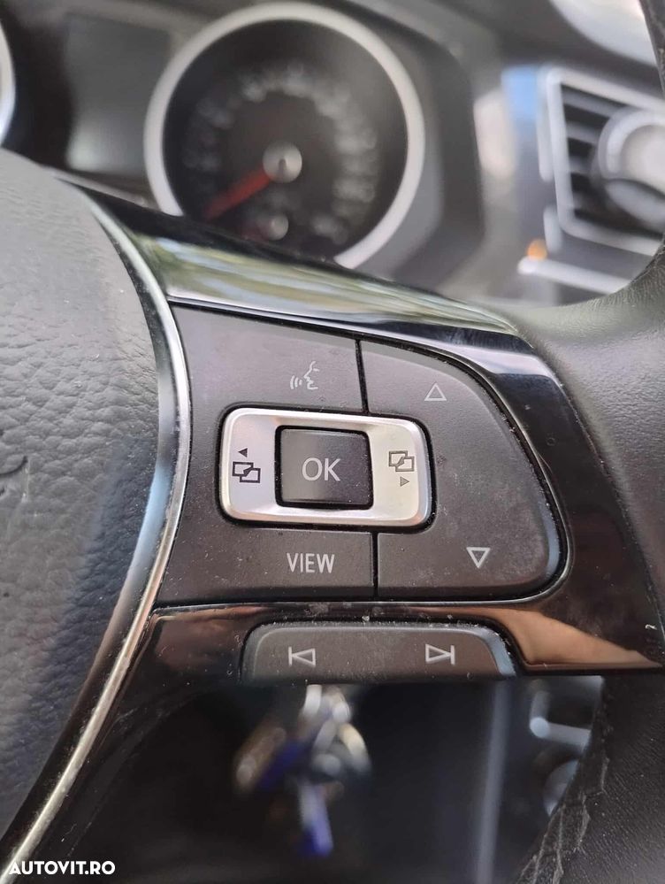 Volkswagen Tiguan 1.5 TSI ACT Comfortline - 12