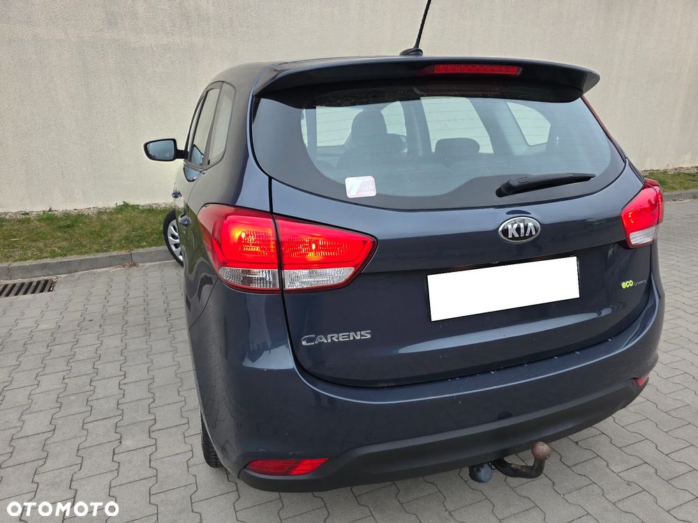 Kia Carens 1.6 GDI Edition 7 - 10