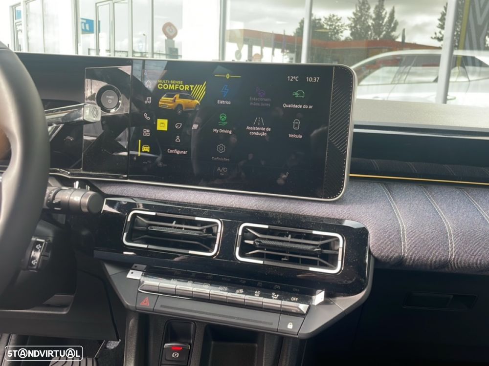 Renault 5 E-Tech 40 kWh Techno Autonomia Urbana - 24