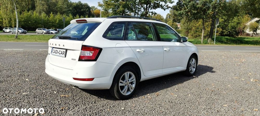 Skoda Fabia 2021 photo 4