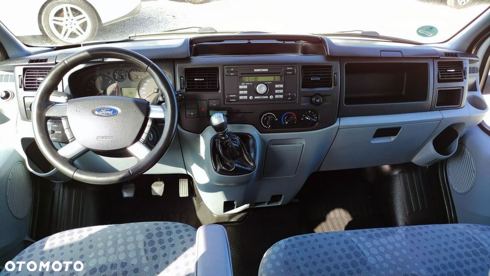 Ford Transit - 6