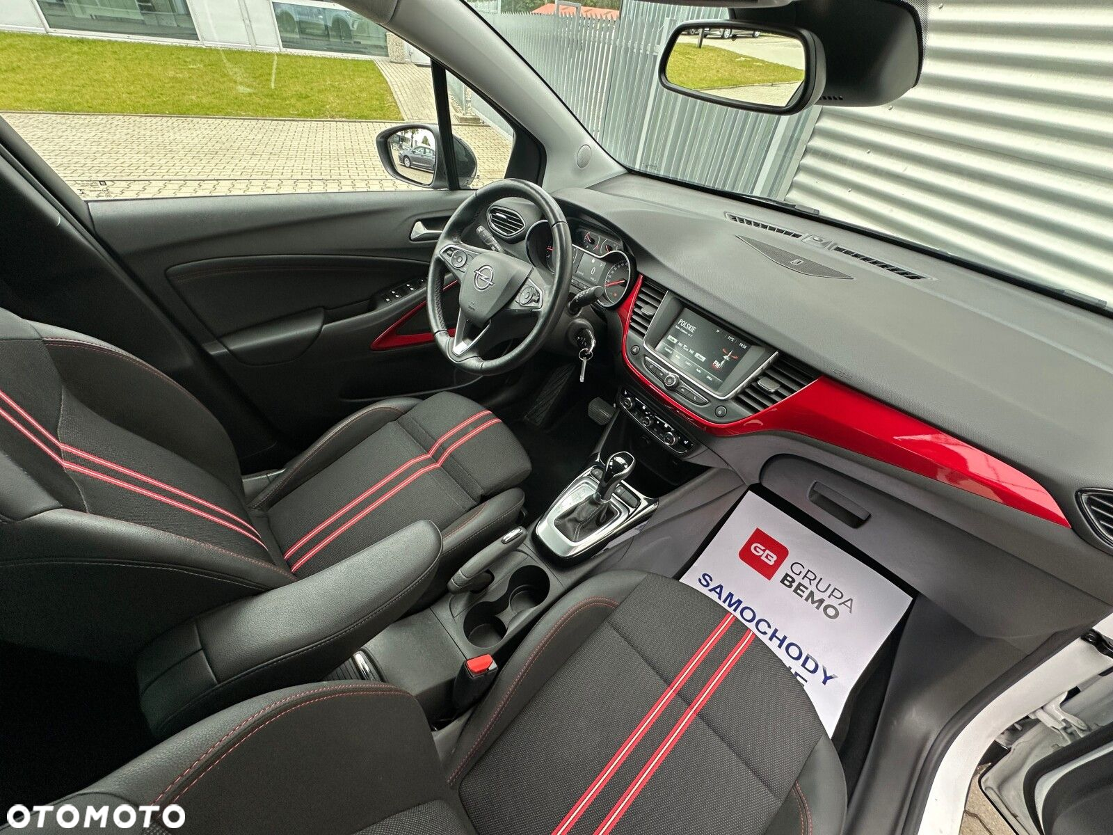 Opel Crossland - 15