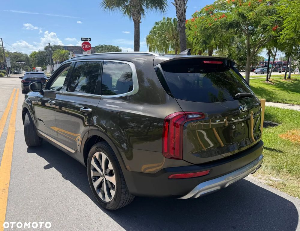 Kia Telluride - 3