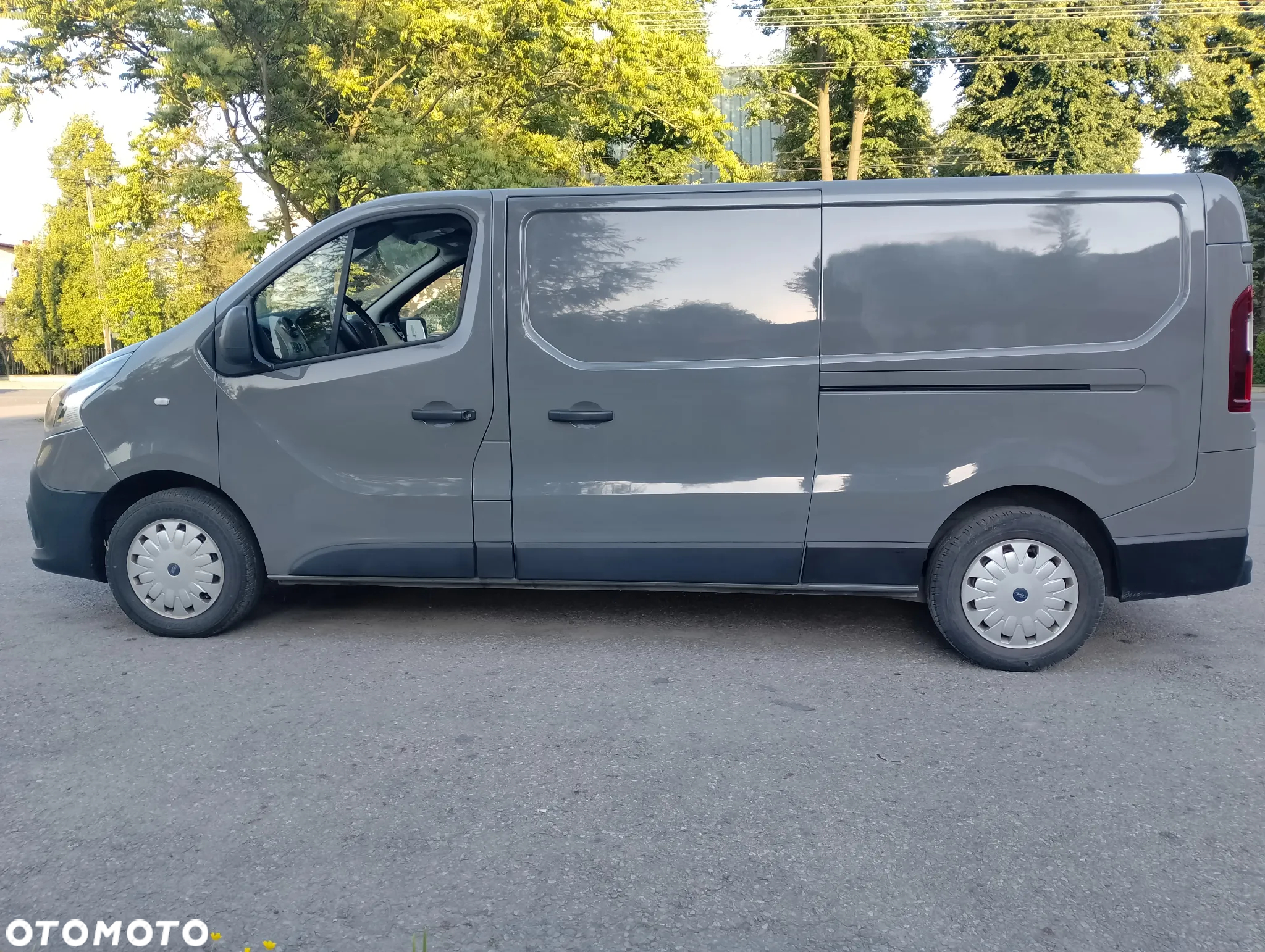 Nissan NV300 - 8