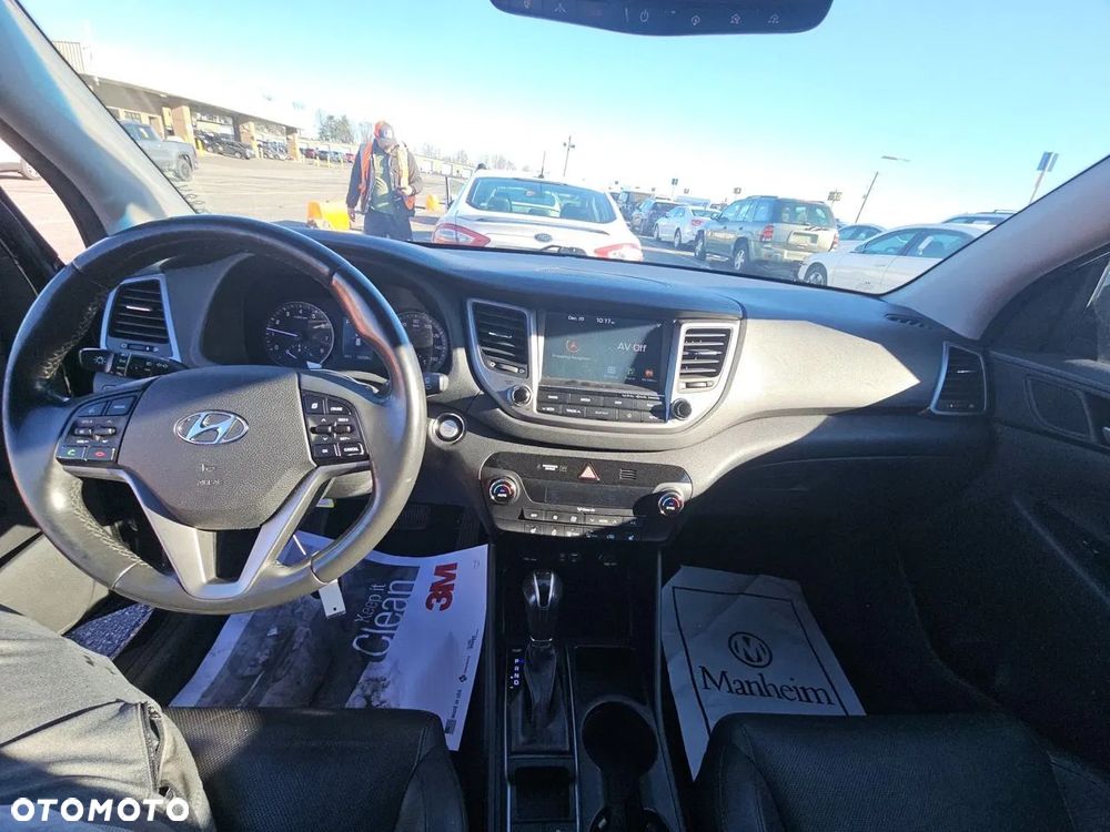 Hyundai Tucson - 9
