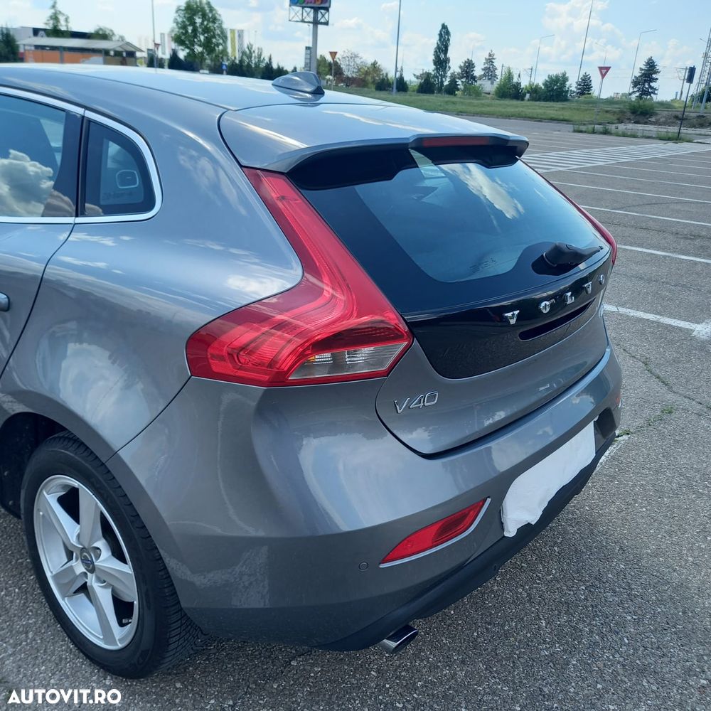 Volvo V40 D4 VEA Momentum - 6