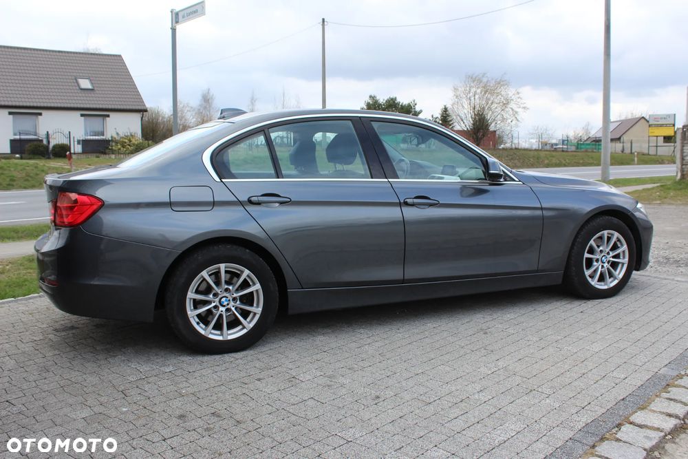 BMW Seria 3 320i Sport-Aut - 5