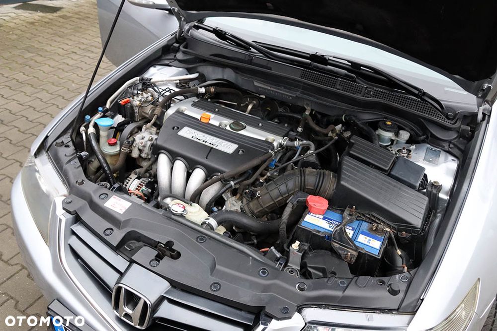 Honda Accord 2.0 i Executive - 38