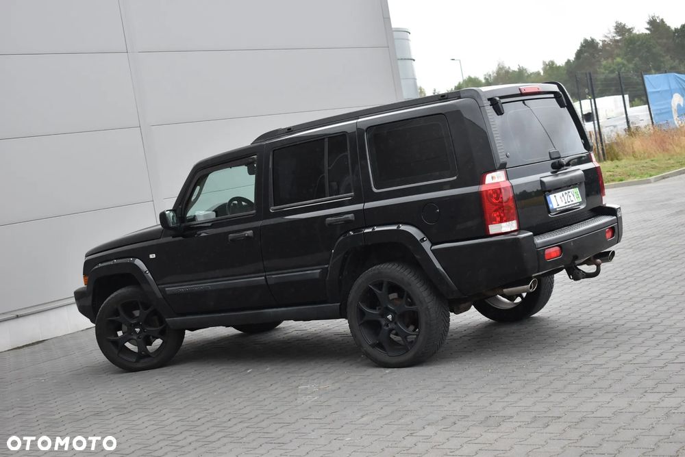 Jeep Commander - 3