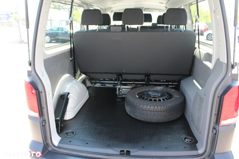 Volkswagen Transporter - 13