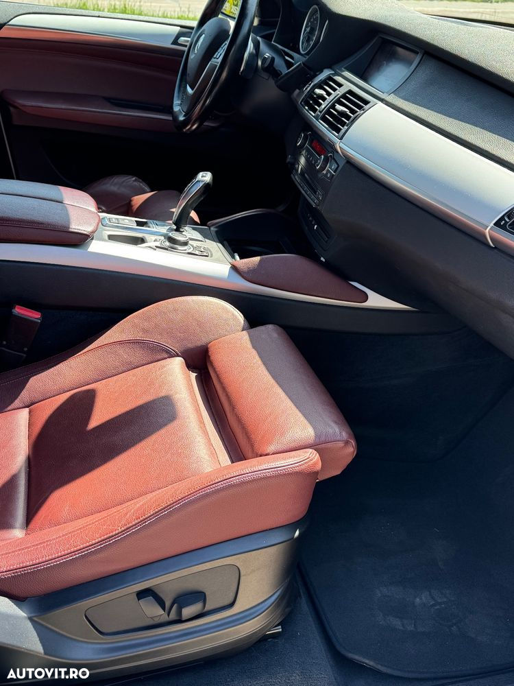 BMW X6 xDrive30d - 9