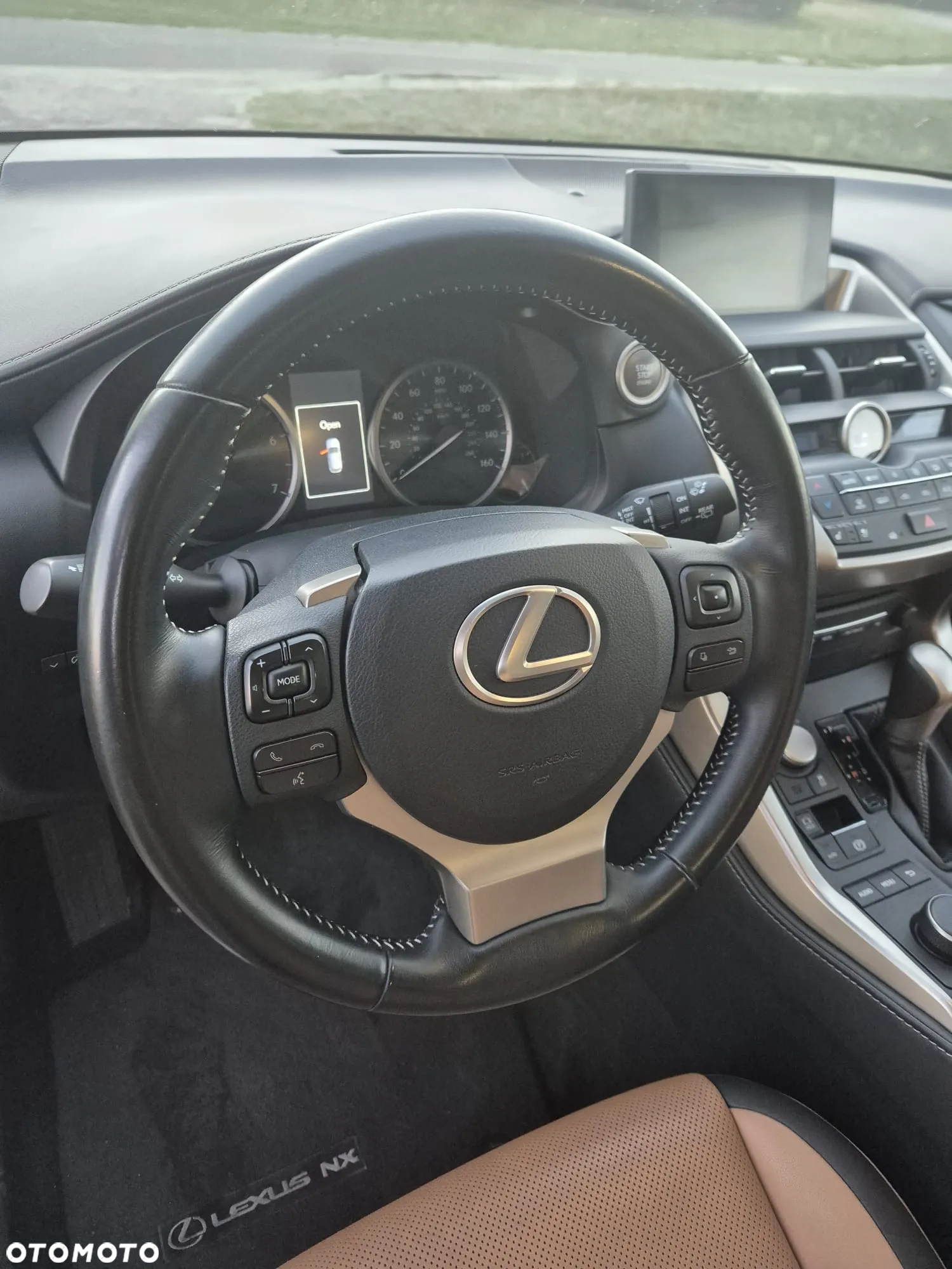 Lexus NX 200t Elite 2WD - 8