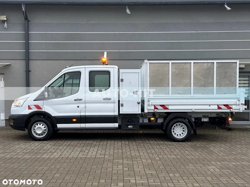 Ford Transit - 13