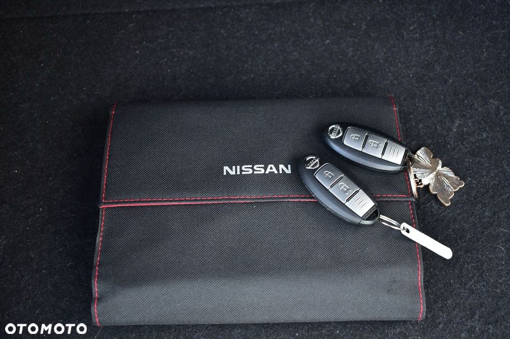 Nissan Qashqai 1.6 DCi 4x4 Tekna - 13