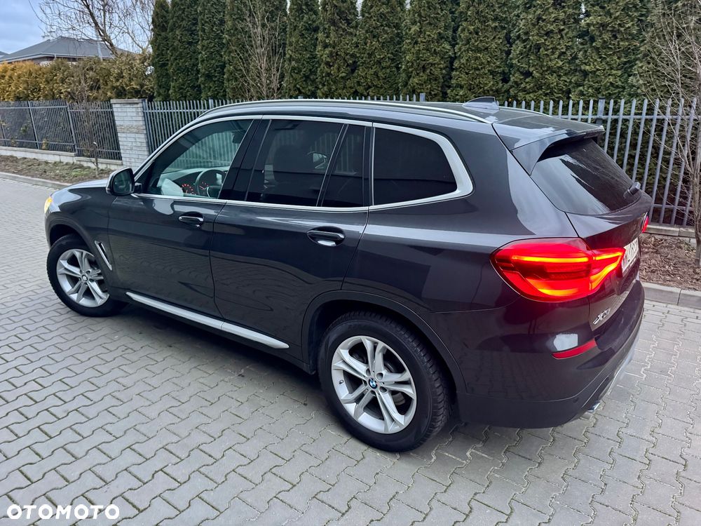 BMW X3 xDrive30i GPF Luxury Line sport - 6