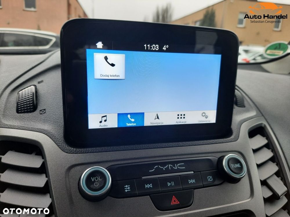 Ford Transit Connect - 19