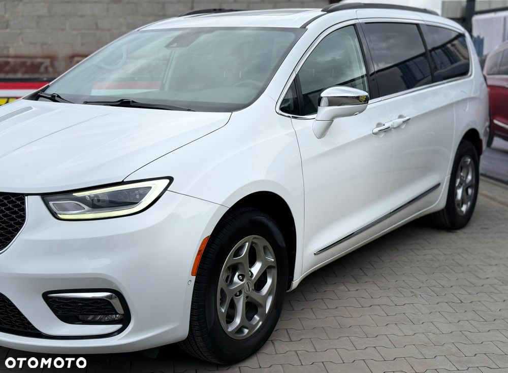 Chrysler Pacifica - 7