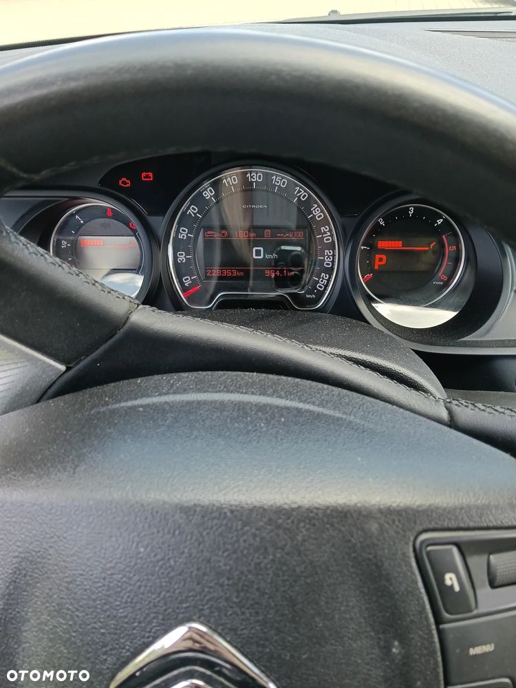 Citroën C5 2.0 HDi Exclusive - 10