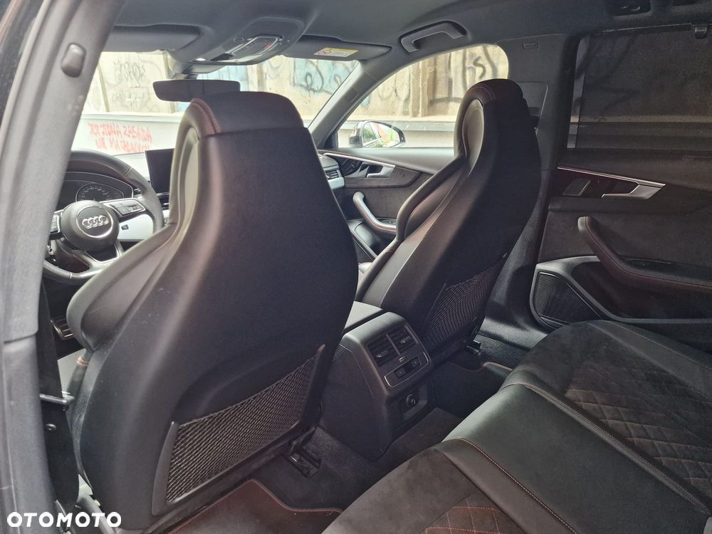 Audi A4 Avant 40 TDI quattro S tronic S line - 15