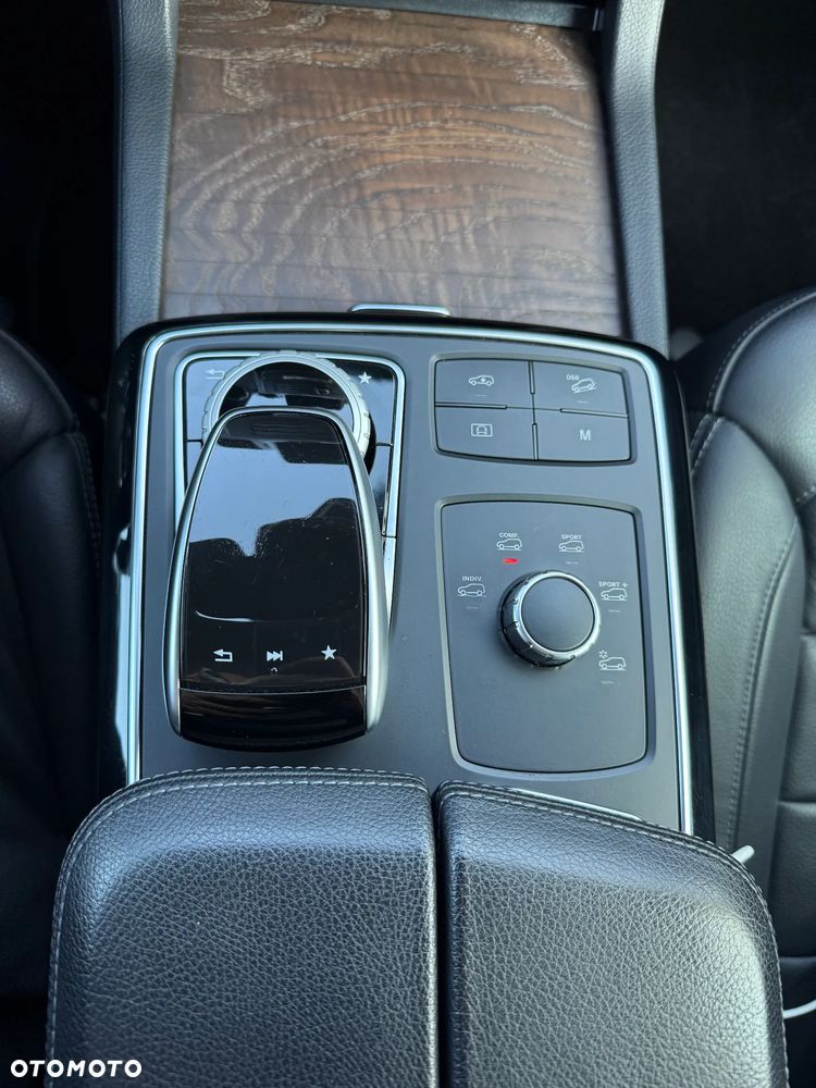 Mercedes-Benz GLE AMG 43 4Matic 9G-TRONIC AMG Line - 27