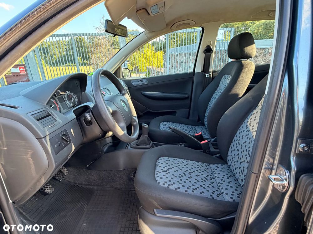 Skoda Fabia 1.2 HTP Classic + - 15