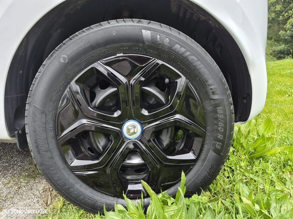 Renault Twingo Z.E. 22 Intens - 5