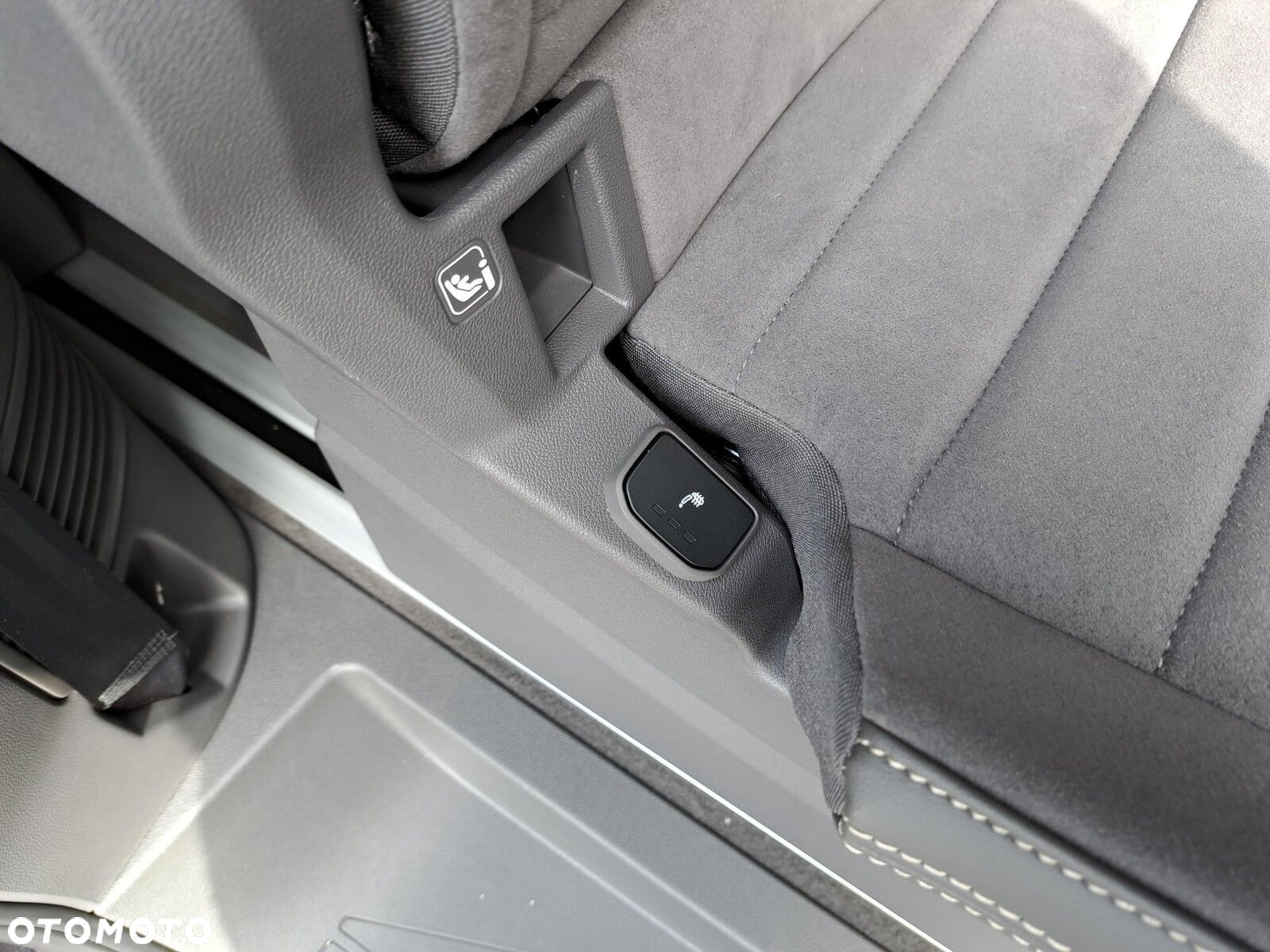 Volkswagen Multivan - 28