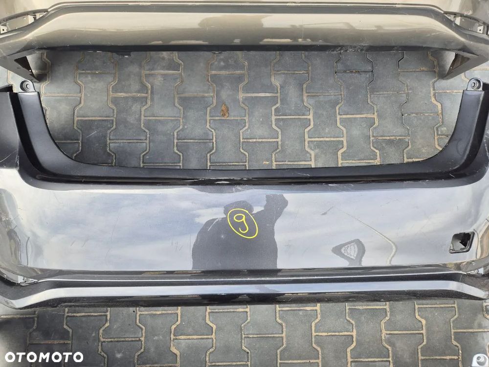 TOYOTA COROLLA E21 SEDAN ZDERZAK TYLNY (dostępne 6 zderzaków) - 6