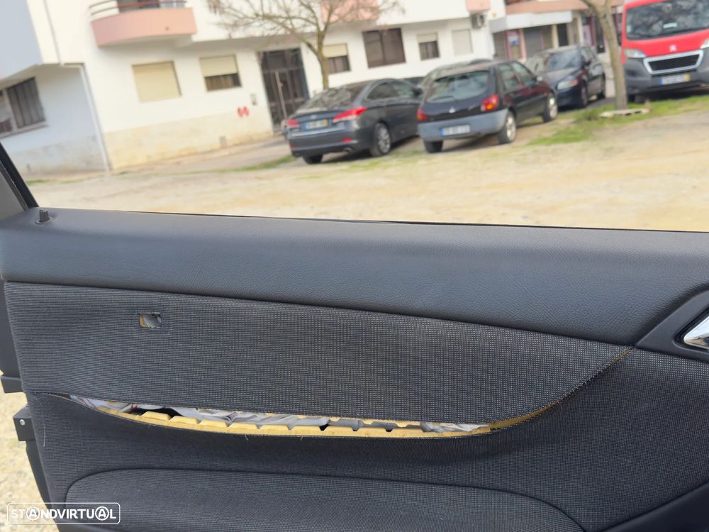 Mercedes-Benz C 200 Sport Coupé K Classic Aut. - 7