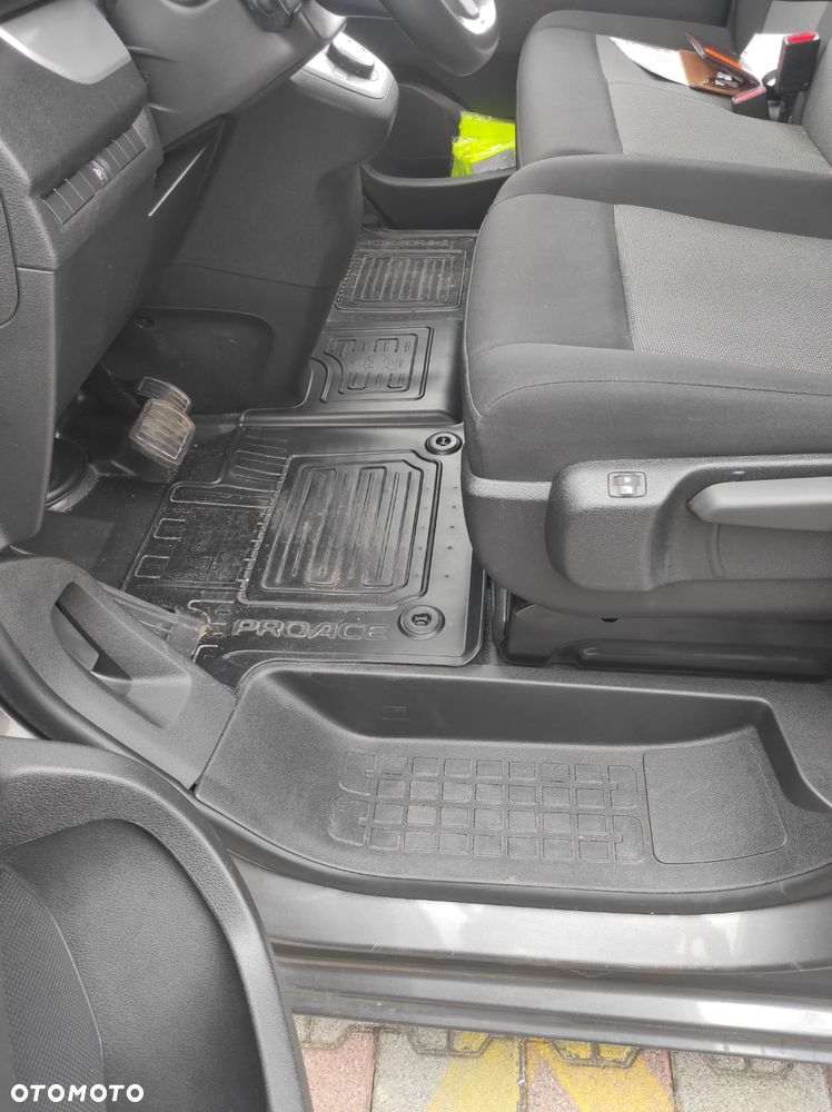 Toyota ProAce - 11