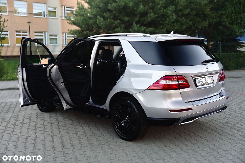 Mercedes-Benz ML 350 4Matic 7G-TRONIC - 21