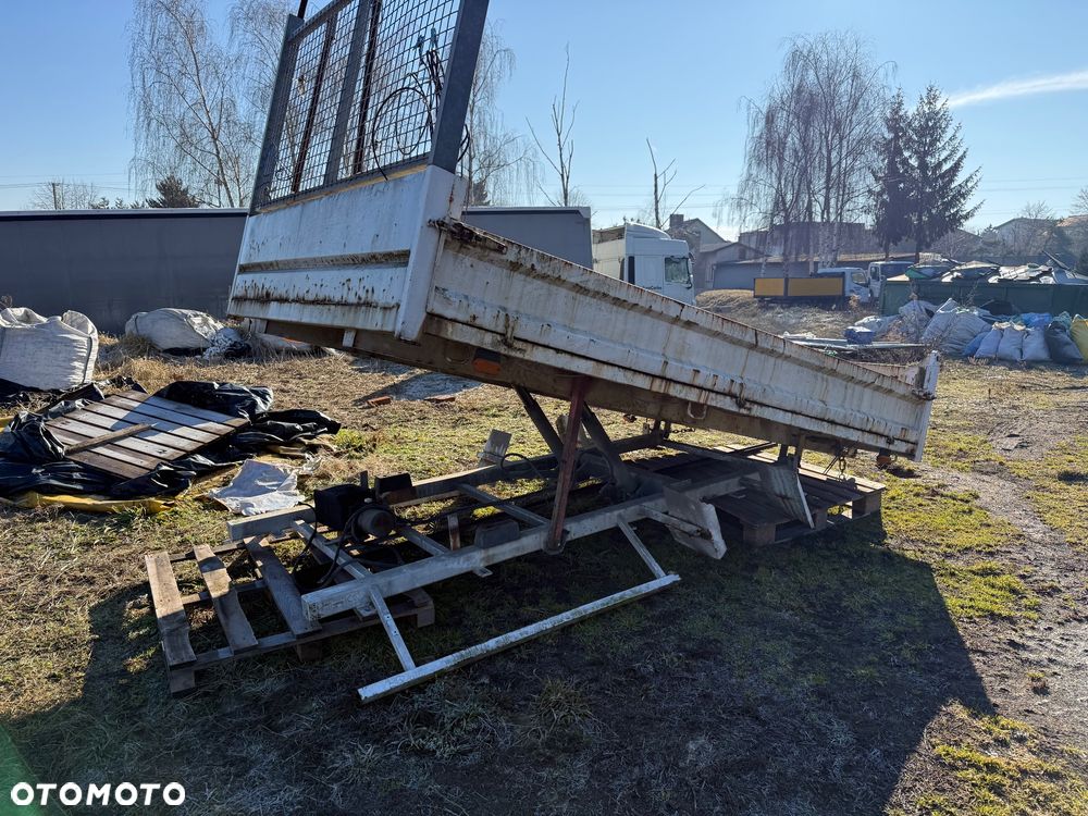 Wywrotka, wywrot Renault Master Mascott, 2 siłowniki 3x2m - 4