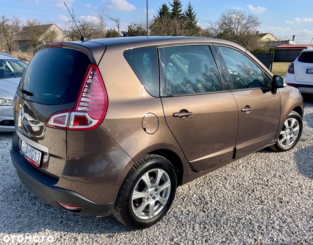 Renault Scenic 2.0 16V 140 CVT Dynamique - 19