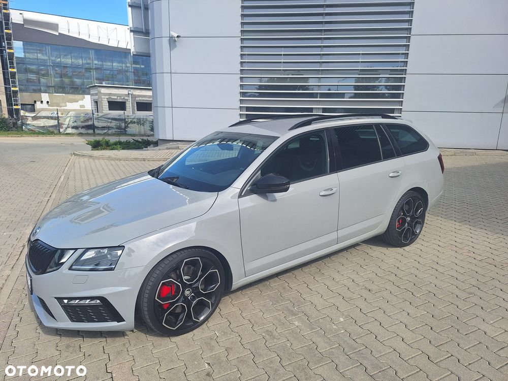Skoda Octavia 2.0 TSI RS - 1