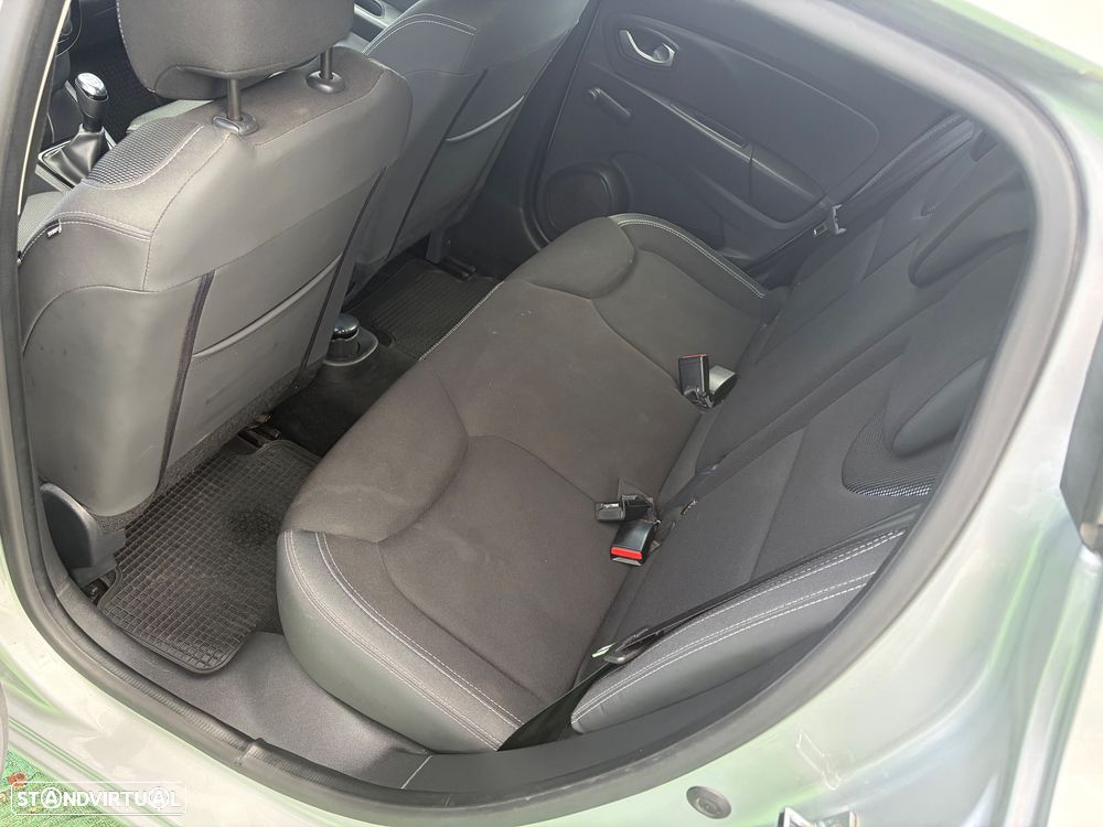Renault Clio dCi 75 Expression - 19