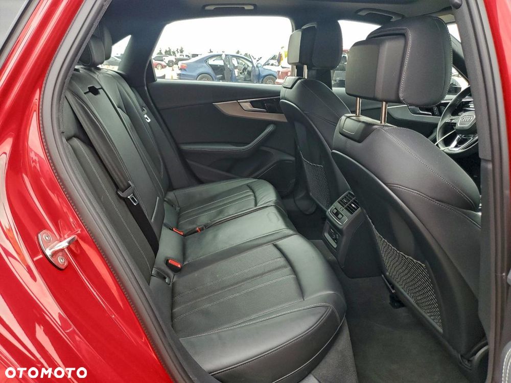 Audi A4 Limousine - 9