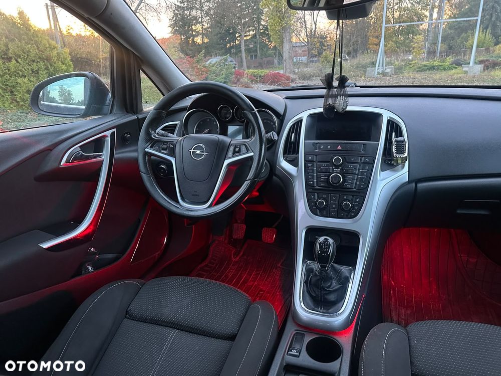 Opel Astra 1.7 CDTI - 8