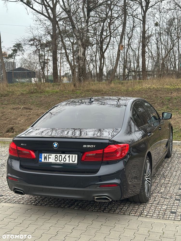 BMW Seria 5 530i GPF xDrive M Sport sport - 17
